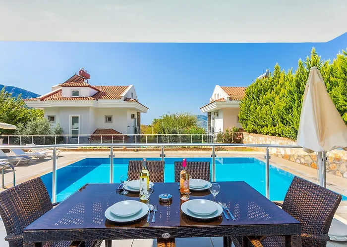 Golden Heights 5 Vilă *